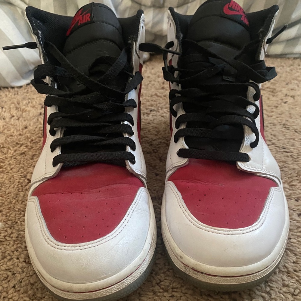 Air Jordan 1 “Carmine” - Picture 5 of 5